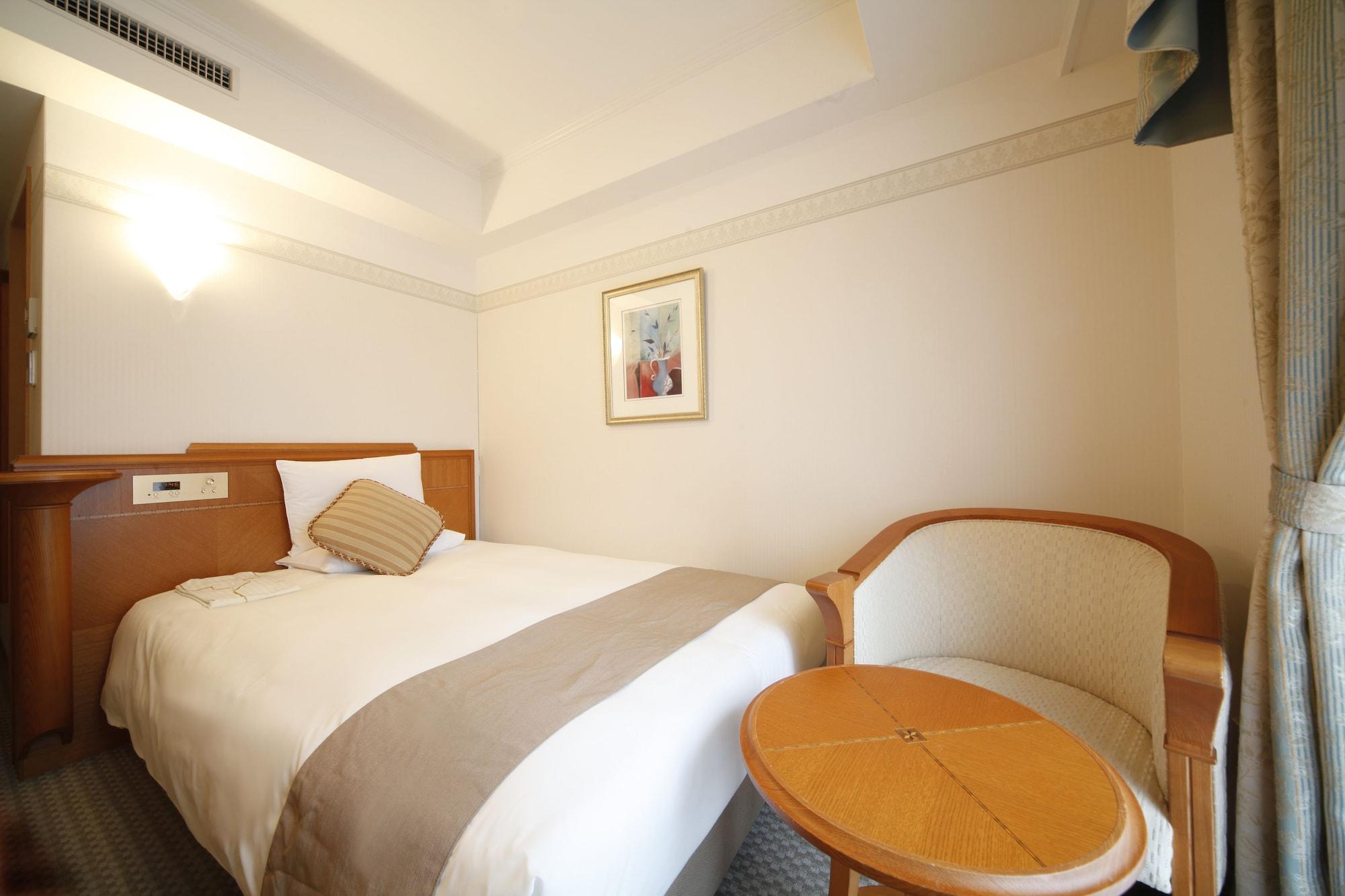 Koko Hotel Osaka Shinsaibashi Bagian luar foto